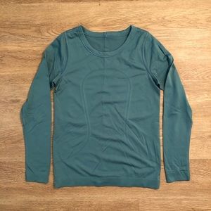 Lululemon Relaxed Swifty